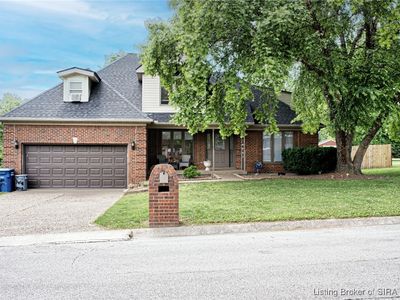 572 Fulton Street, Sellersburg, IN, 47172