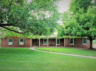 3037 Windermere Rd, Lexington, KY 40502