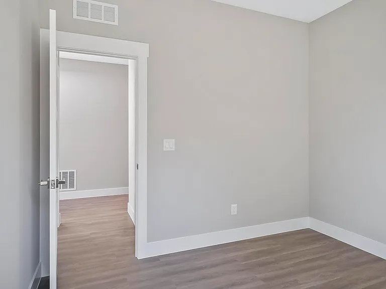 9 Slatington Pl #B — Photo 17