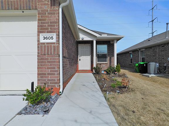 4th image of 3605 Harper St