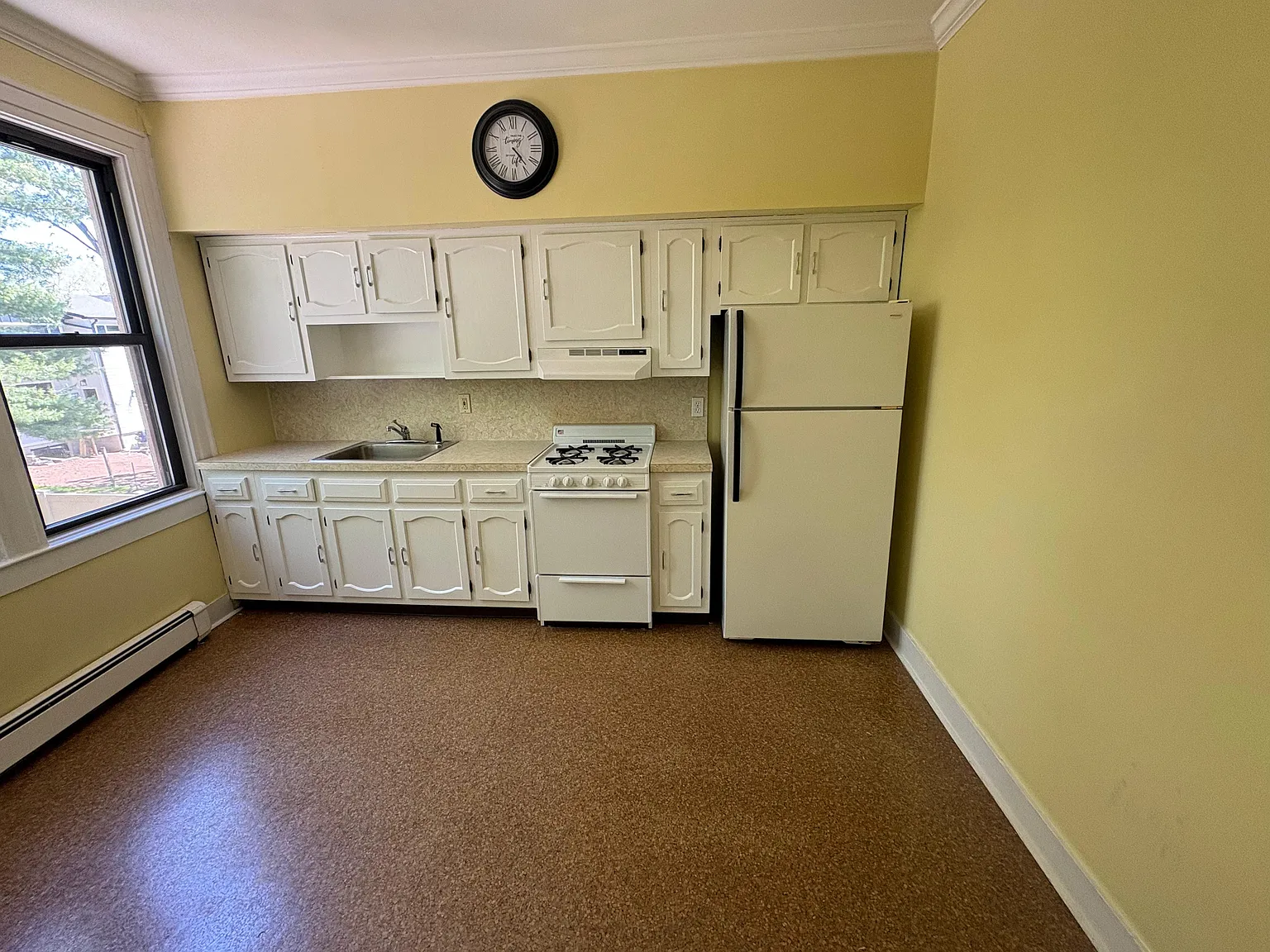 1 bed, $1,700 — Photo 4