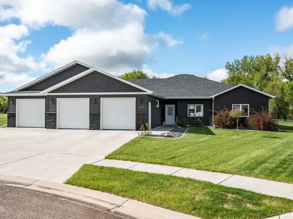 4008 Meridian Dr, Bismarck, ND 58504