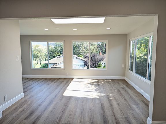 3rd image of 1303 Camino Linda Dr