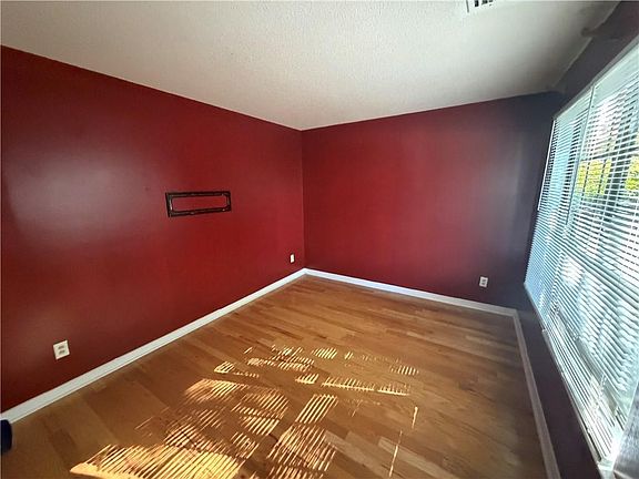 2nd image of 5920 Cinnamon Ct