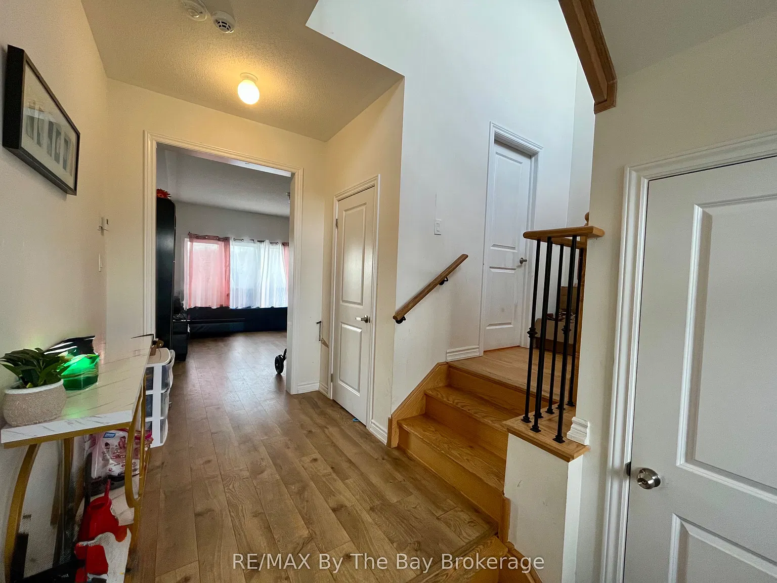 3 bed, $2,600 — Photo 3