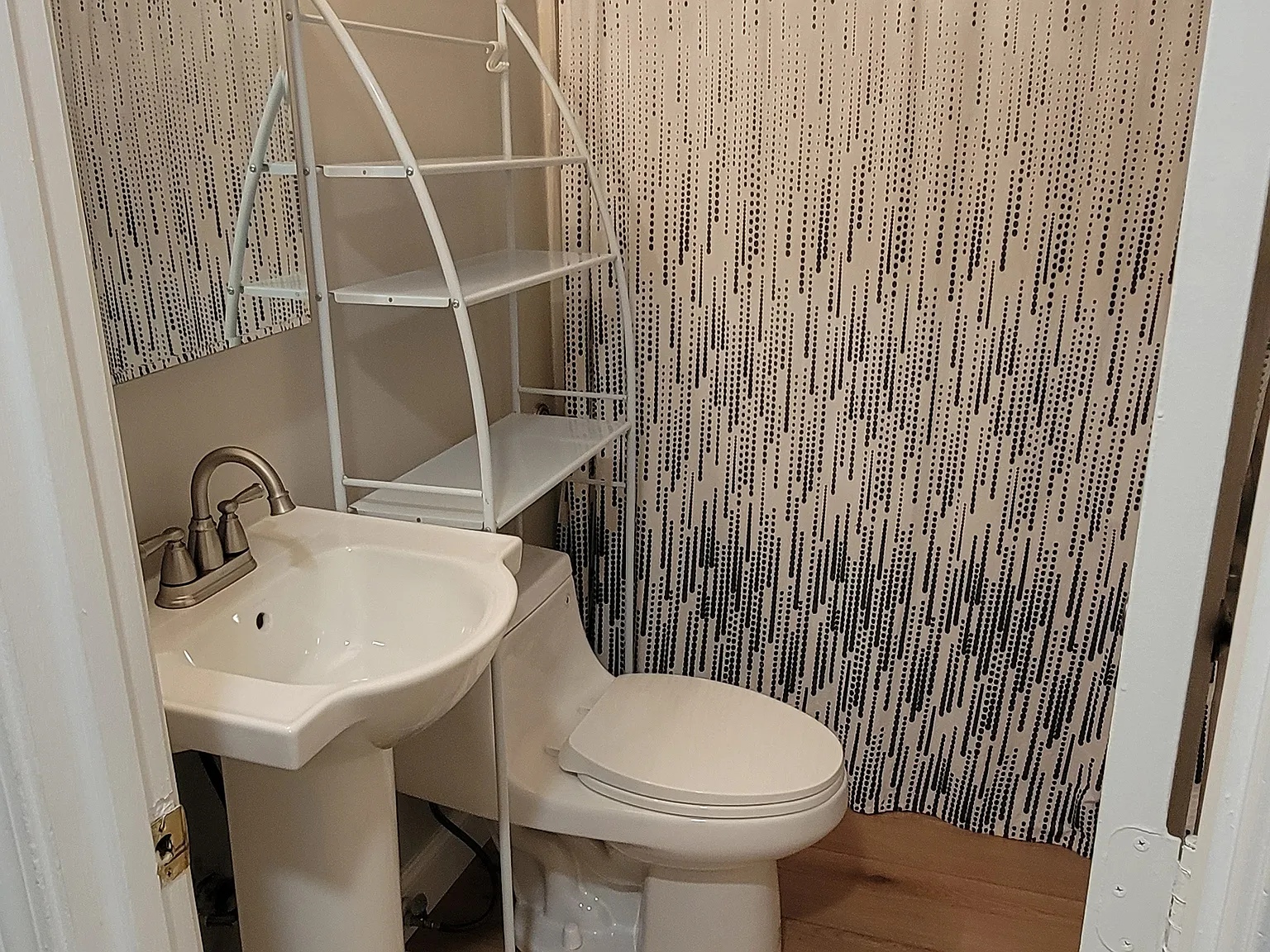 1 bed, 382 sqft, $1,650 — Photo 3