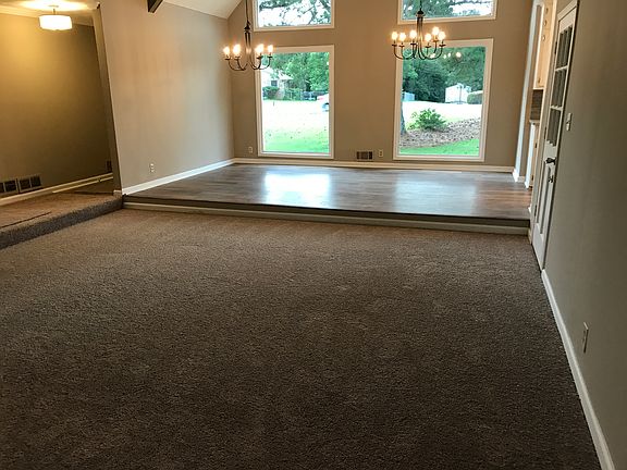 Den view of dinning area