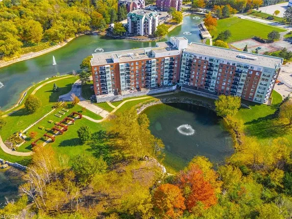 30 Blue Springs Dr #308, Waterloo, ON N2J 4T2