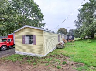 8 1st St, Mont Vernon, NH 03057