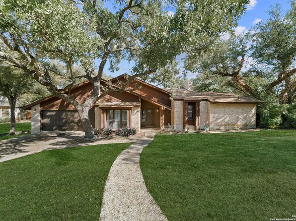 13038 Hunters Breeze St, San Antonio, TX 78230