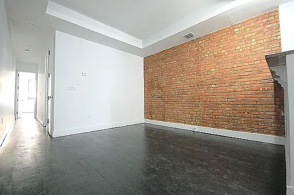 1st image of 304 Throop Ave #3