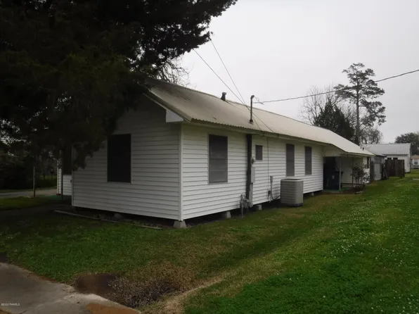 705 3rd St, Rayne, LA 70578