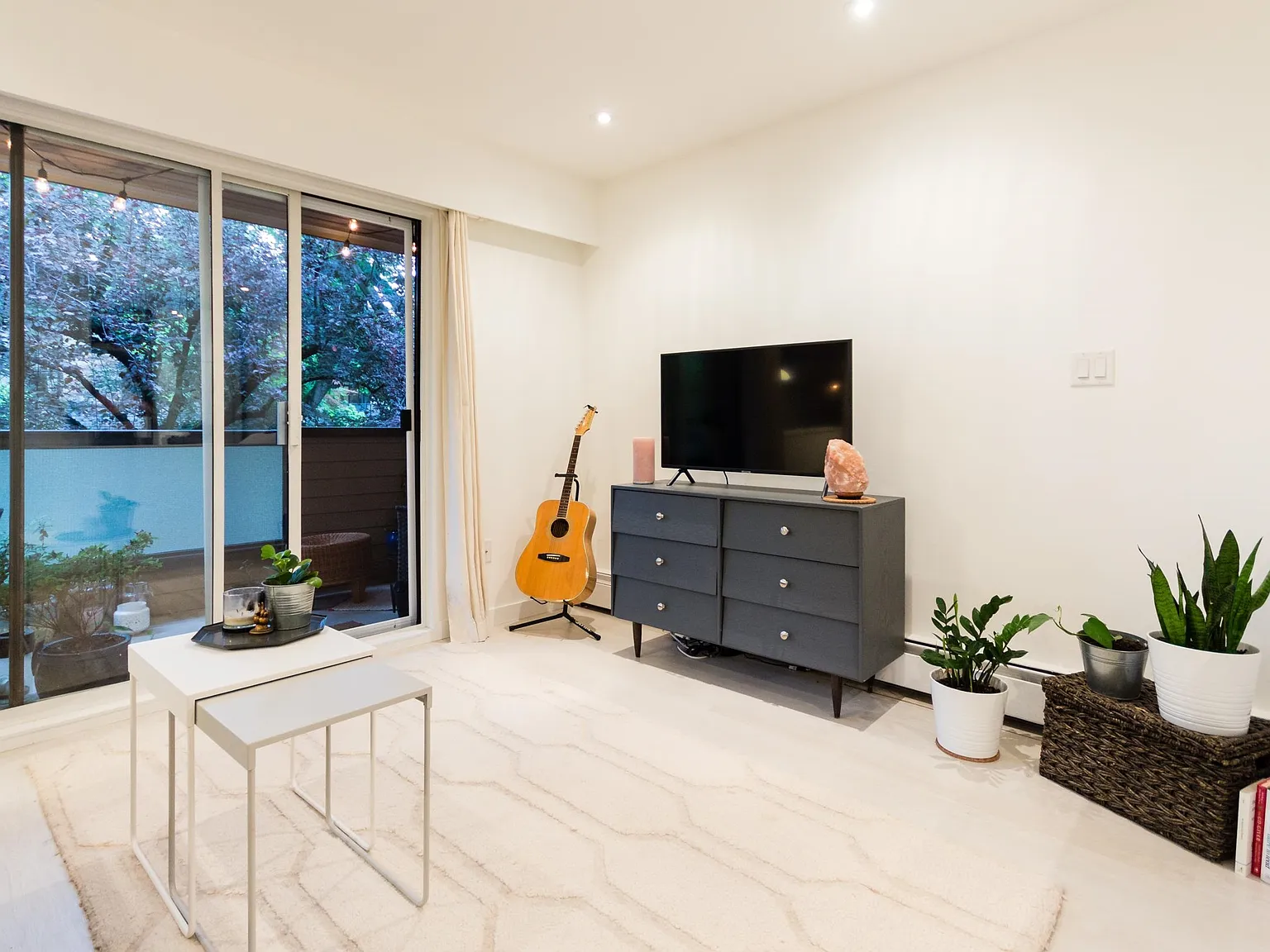 1 bed, 500 sqft, $2,700 — Photo 4