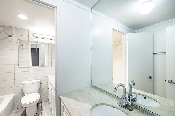 Rented by Zumper Inc | media 59