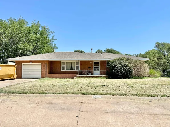 1342 Walnut St, Kingman, KS 67068