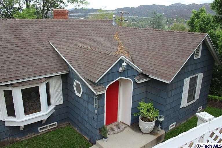 1st image of 1855 Kaweah Dr