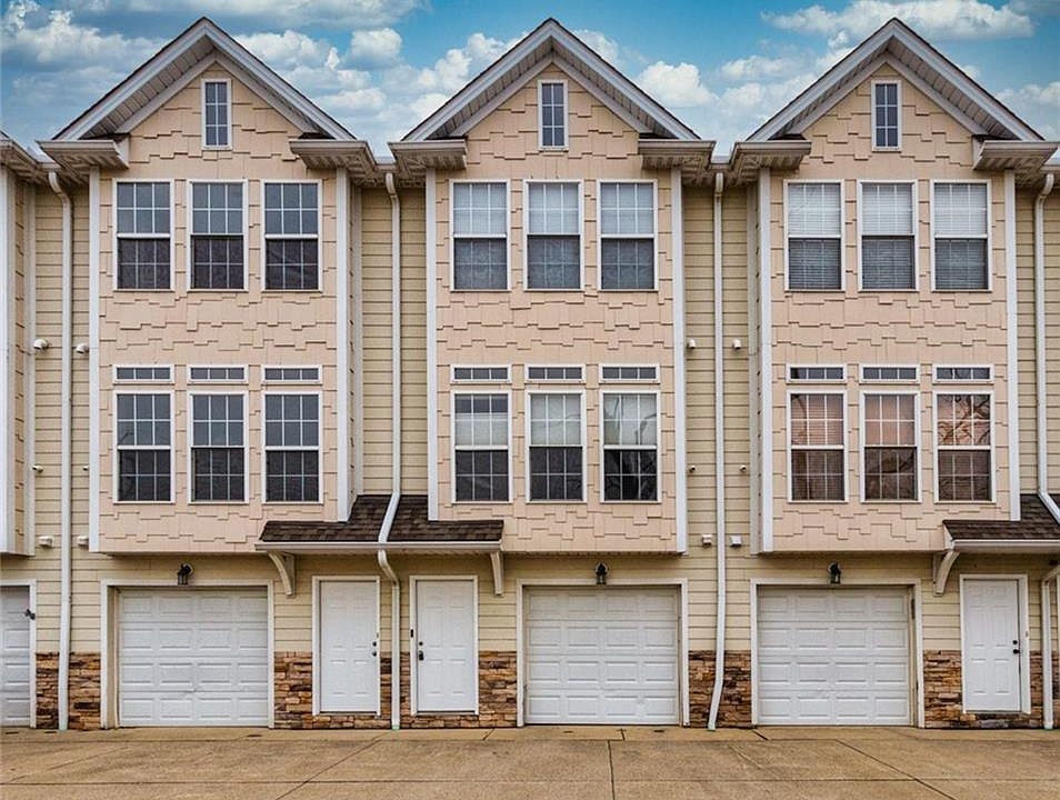 1st image of 30056 Euclid Ave Unit 4