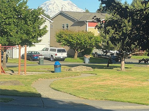 2nd image of 18502 94th Avenue E