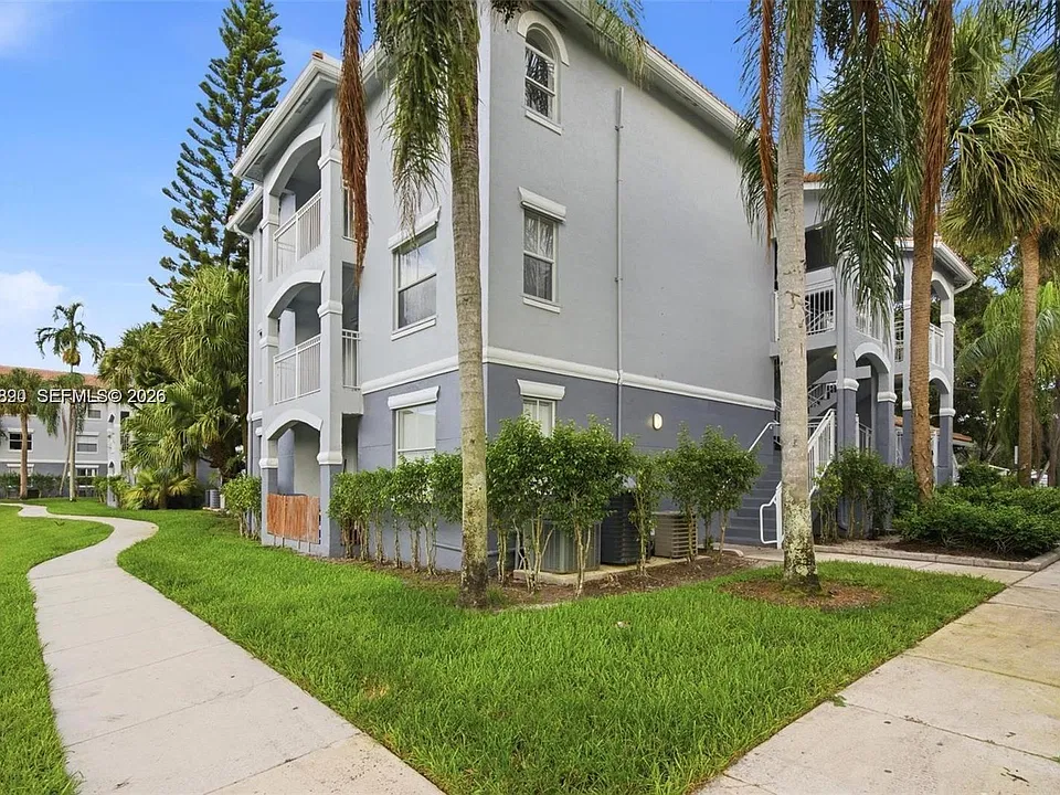 Building Photo 5