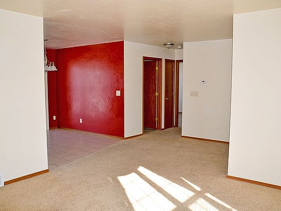 3rd image of 2246 Lawrence Dr