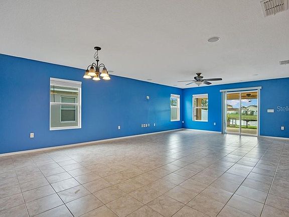 4th image of 2319 PLANTATION OAK DRIVE