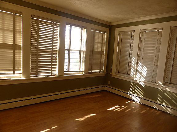 Sunroom - 1st Floor