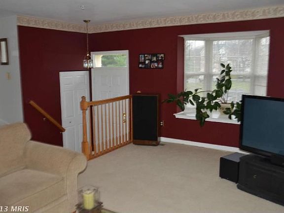 3rd image of 2207 Cantley Ct