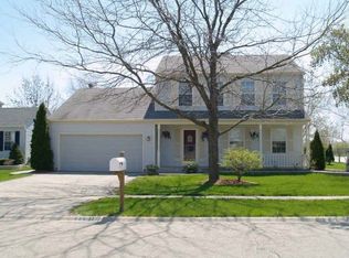 3201 Andover Dr, Aurora, IL 60504