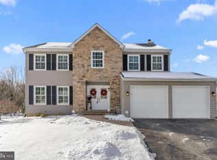 1335 Chase Rd, Newtown, PA 18940