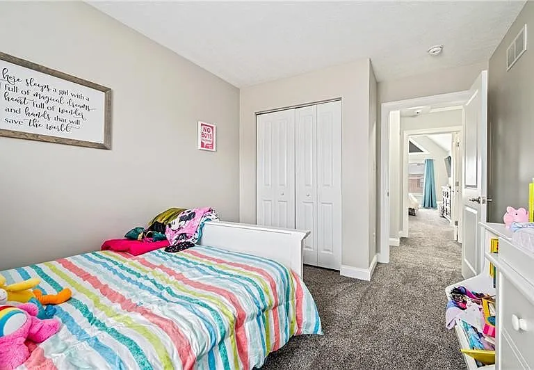 143 Aberdeen Ct — Photo 16
