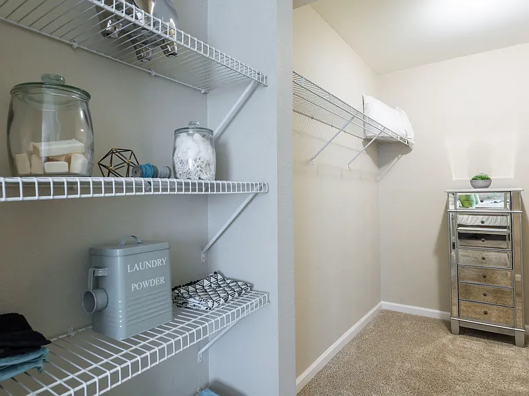 Jackson Grove Apartment Homes — Photo 9
