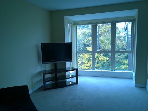 2nd image of 1410 E Pine St #313