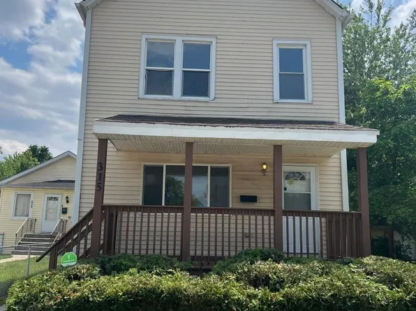 315 154th Pl, Calumet City, IL 60409