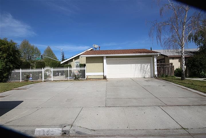 1st image of 1153 Camano Ct