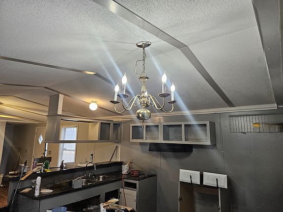 2nd image of 139 Leaf St #1