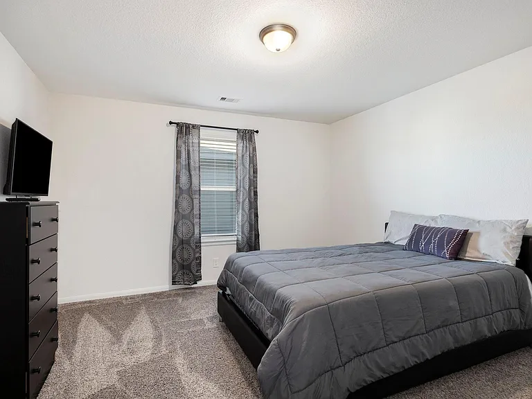 24311 Huntcliff Dr — Photo 23