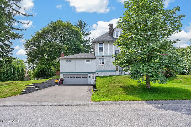 3rd image of 1270 Palmer Avenue