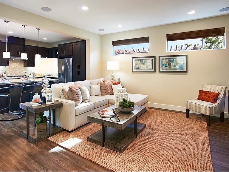 1252 S La Spezia Ln — Photo 3