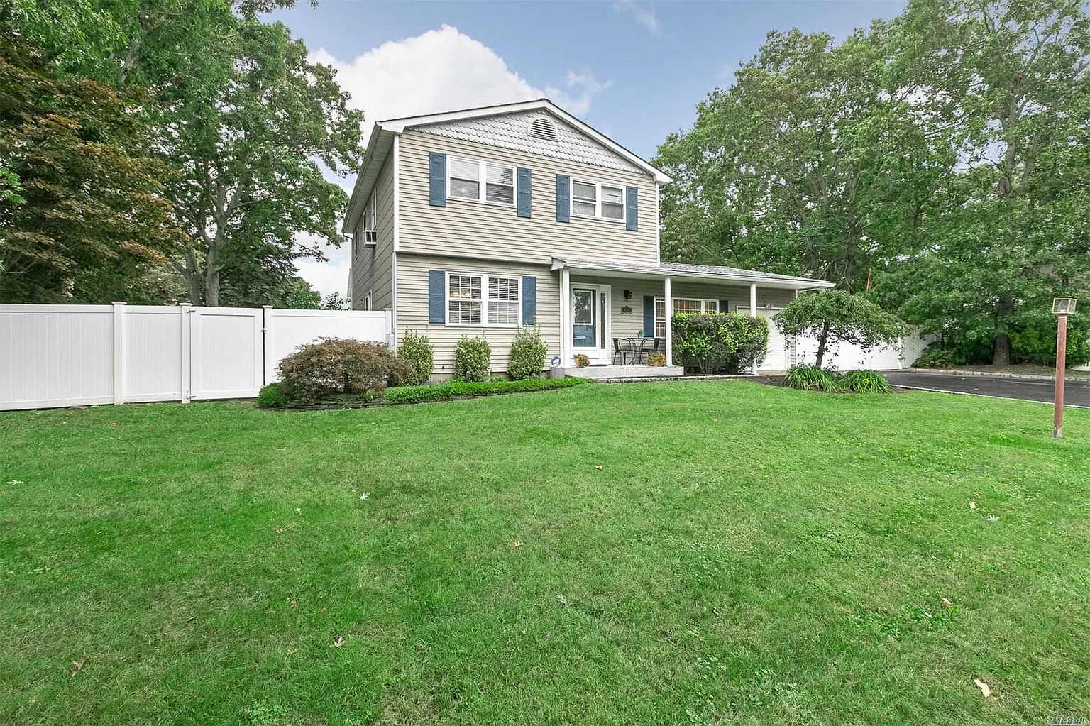 51 Celeste Ave photo 1