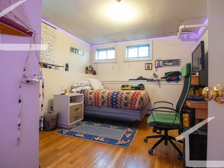 22 Glenville Ave #1D — Photo 5
