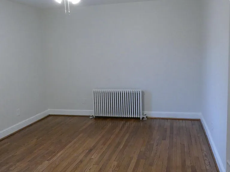 3310 Mount Vernon Ave #3 — Photo 6