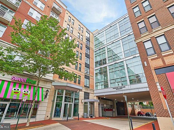 2nd image of 444 W Broad St Unit 628