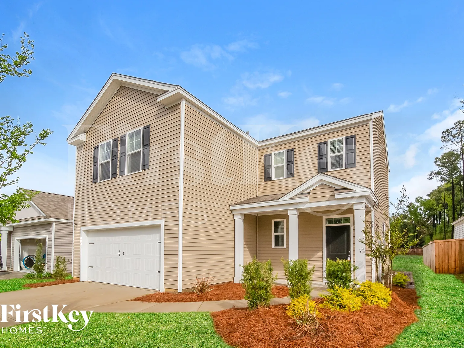 4 bed, 2.5 bath, 1885 sqft, $2,170 — Photo 2