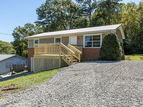2nd image of 1216 28th St SE #21