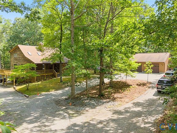 3rd image of 4232 Rockhill Rd
