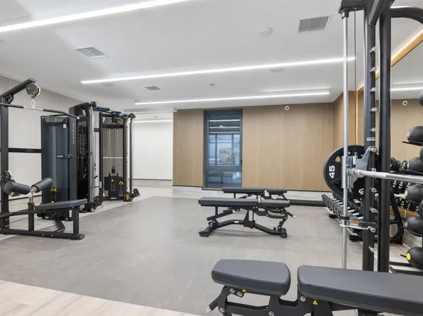 159 Boerum Street image 10 of 24