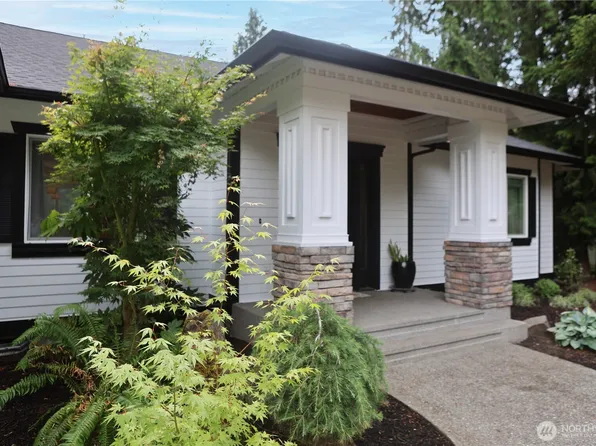 18709 68th Street E, Bonney Lake, WA 98391