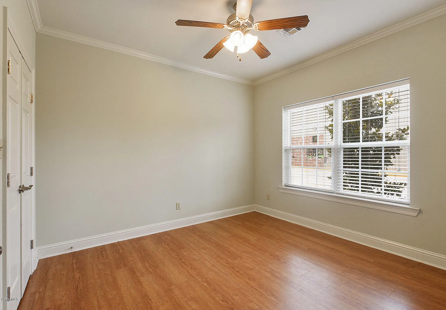 Studio, 1.0 bath, 679 sqft, $950 — Photo 4