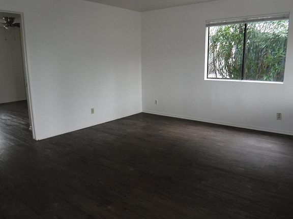 3rd image of 6522 Del Playa Dr #B