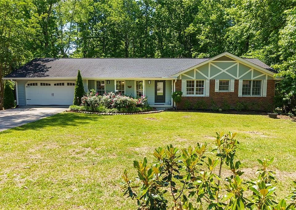 1st image of 5637 Pinedale Cir
